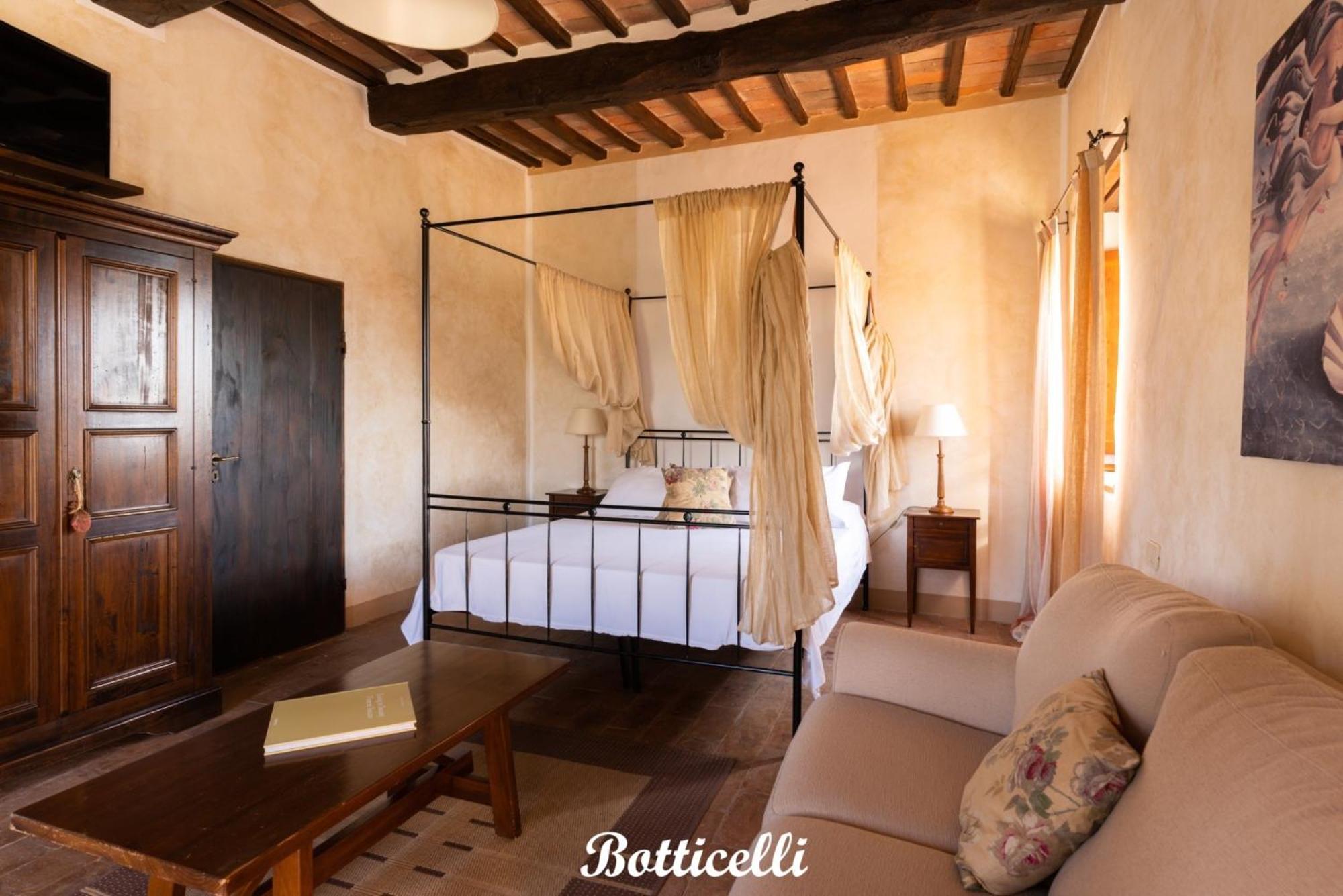 Hotel Tenuta Fattoria Vecchia 3*